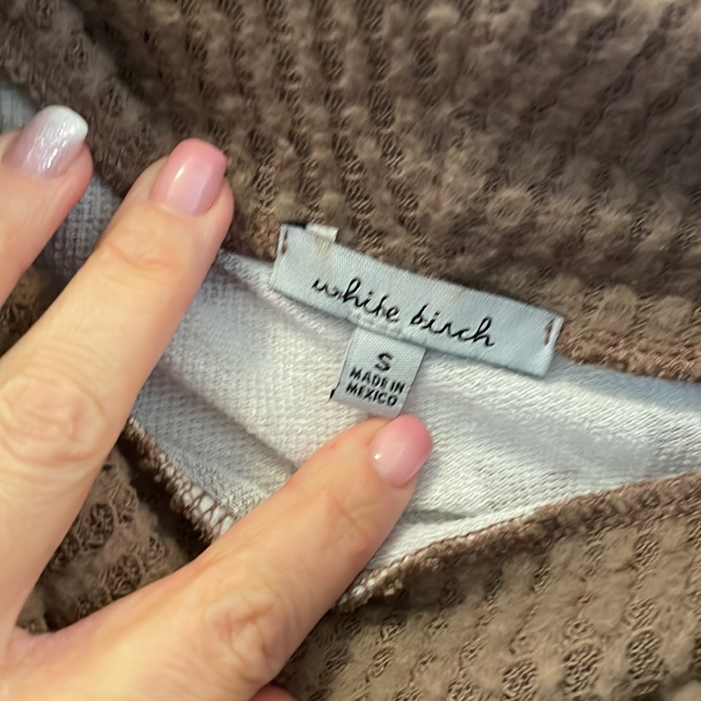Sweater - Picture 2 of 2